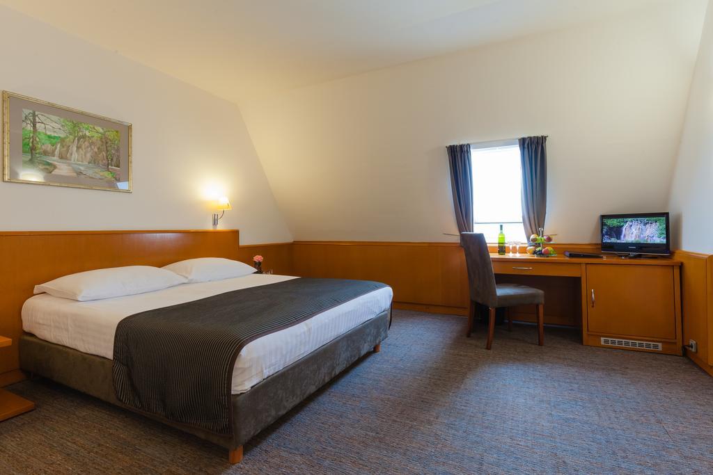 Hotel Grabovac Plitvička Jezera 外观 照片